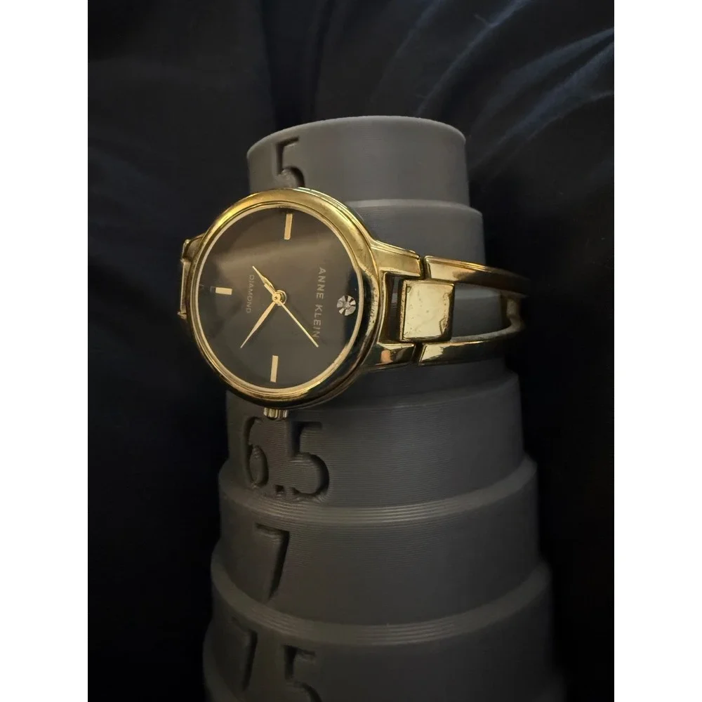 Anne Klein anne klein